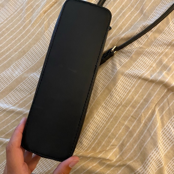 Kate Spade crossbody - Picture 2 of 4